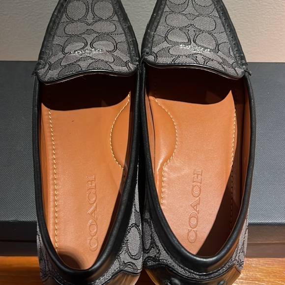 COPY - Like New Coach Loafers - Picture 4 of 5